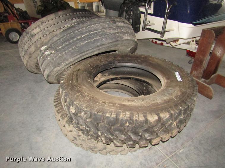 image for item DO9102 (4) tires