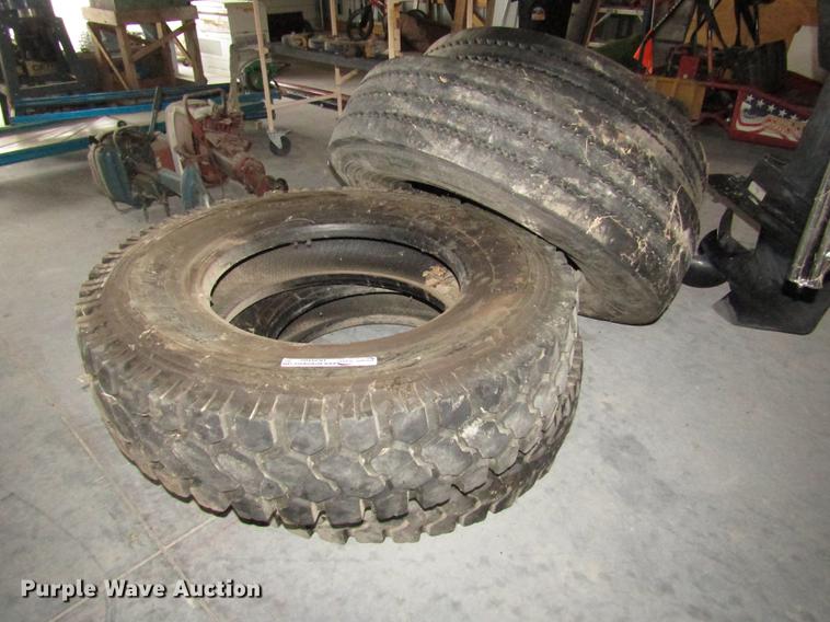 image for item DO9102 (4) tires