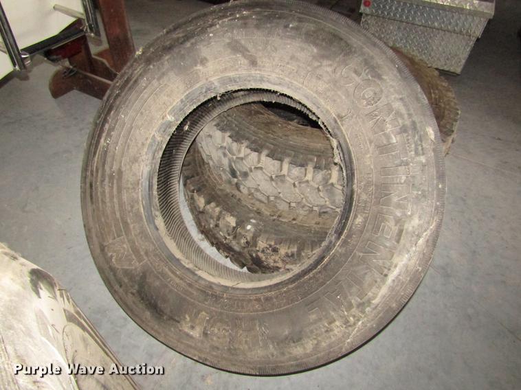 image for item DO9102 (4) tires
