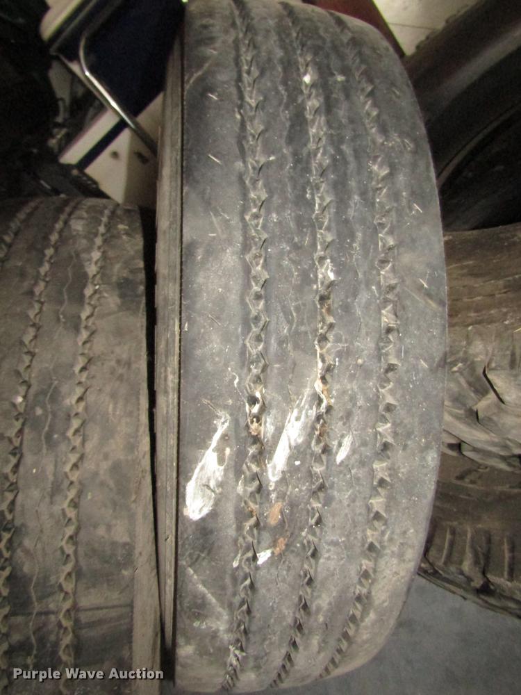 image for item DO9102 (4) tires