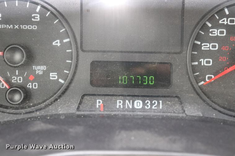 image for item DQ9309 2005 Ford F550 bucket truck