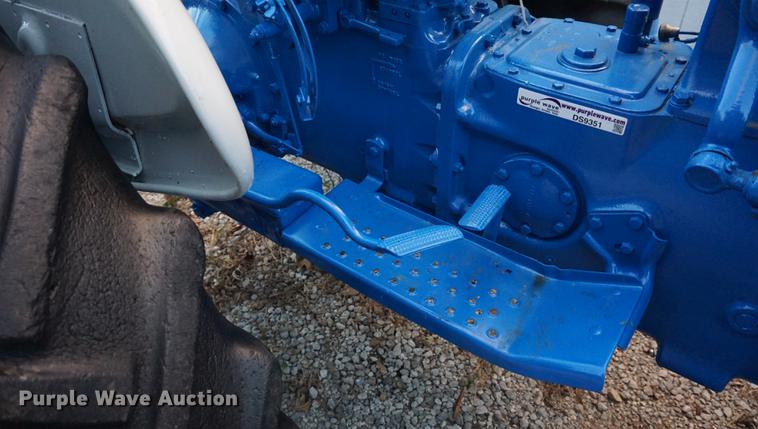 image for item DS9351 Ford 4000 Hi-Crop tractor