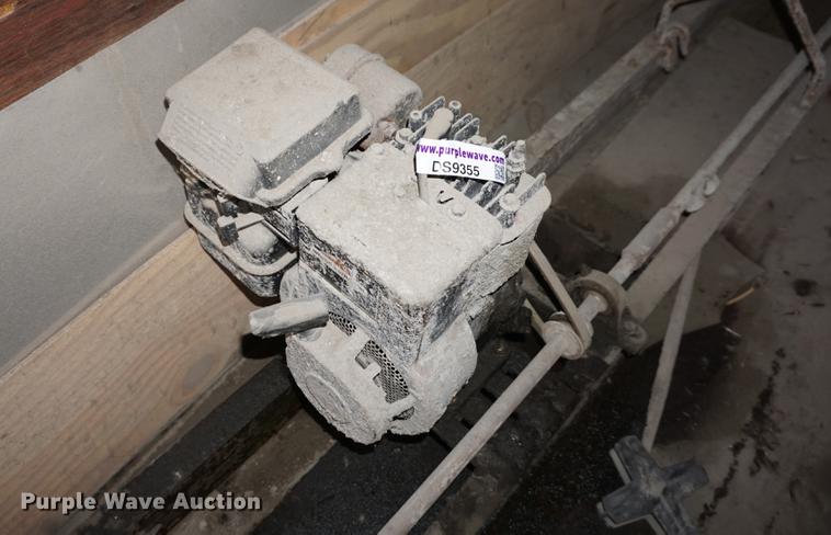 image for item DS9355 Concrete screed