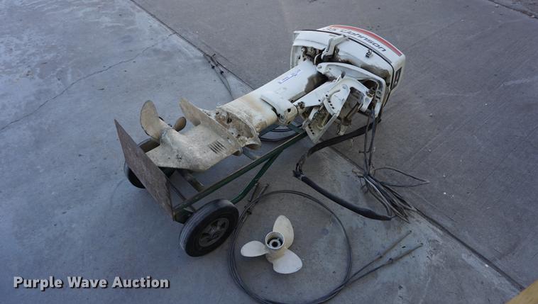 image for item DS9365 1977 Johnson 35 outboard motor