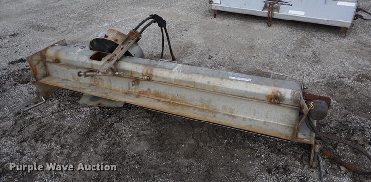 image for item DS9391 (2) tailgate spreaders