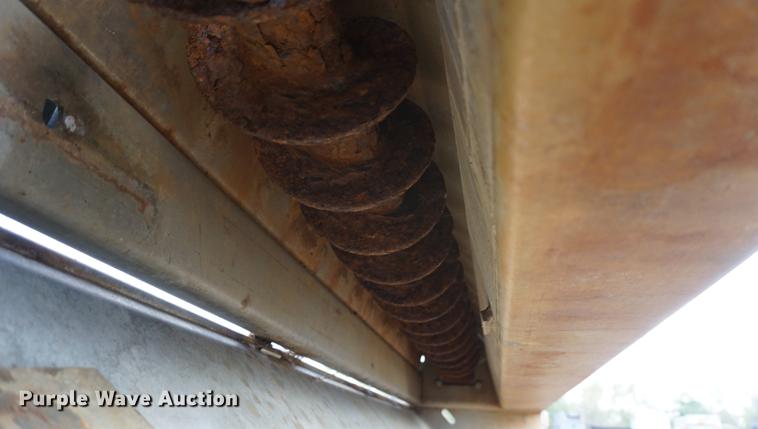 image for item DS9391 (2) tailgate spreaders