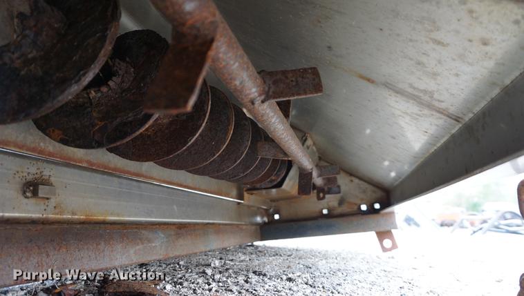 image for item DS9391 (2) tailgate spreaders