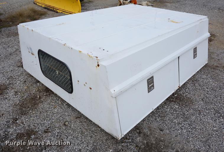 image for item DS9396 Reading utility topper