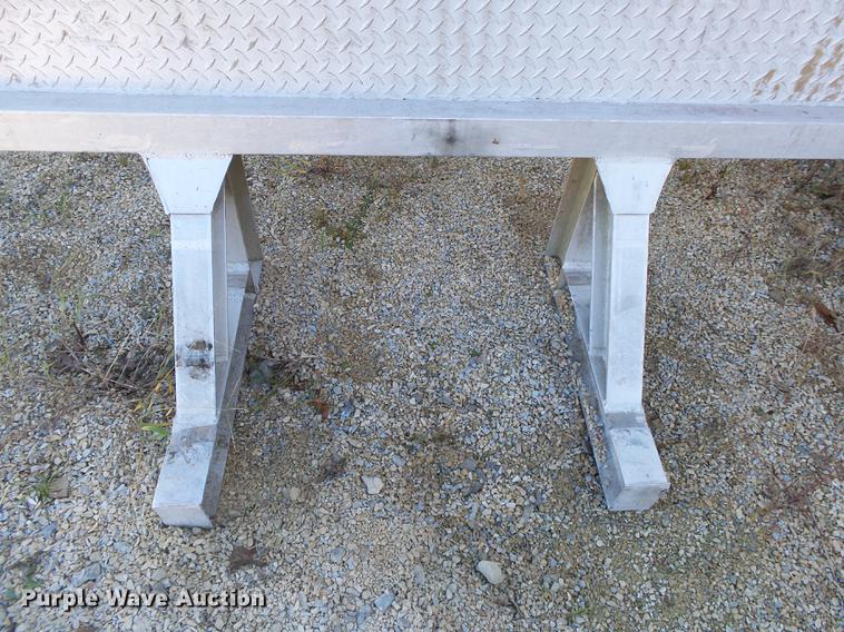 image for item DS9691 Merritt headache rack