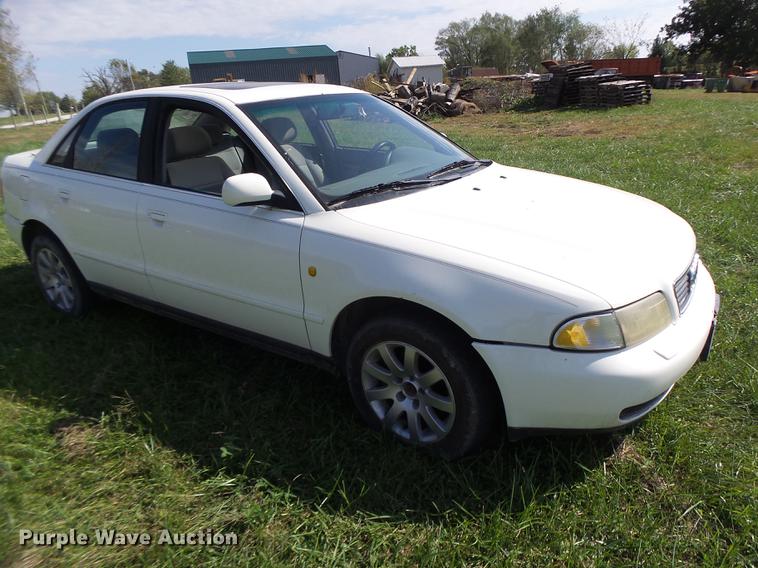 image for item DT9965 1998 Audi A4