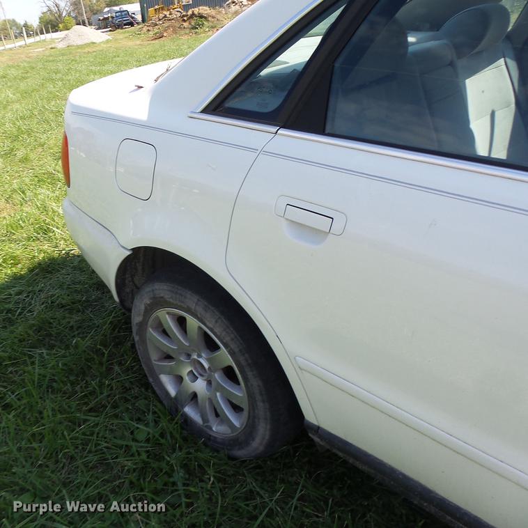 image for item DT9965 1998 Audi A4