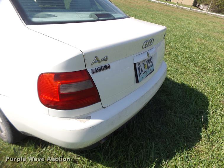 image for item DT9965 1998 Audi A4