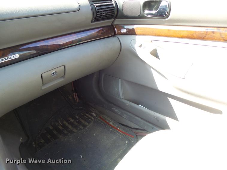 image for item DT9965 1998 Audi A4