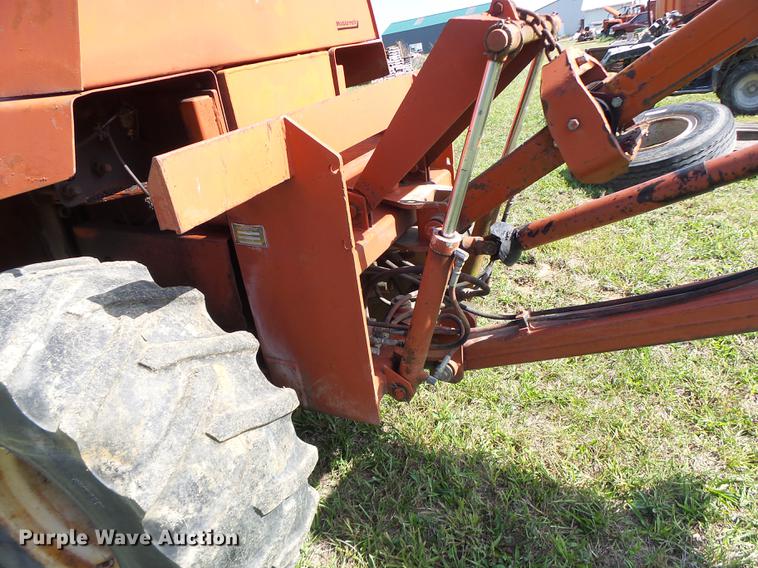 image for item DT9966 Ditch Witch 6510 cable plow
