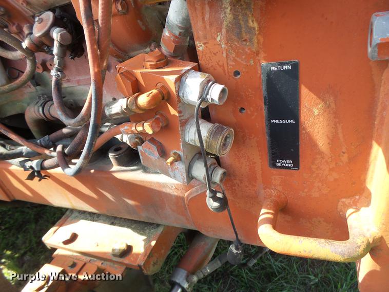 image for item DT9966 Ditch Witch 6510 cable plow