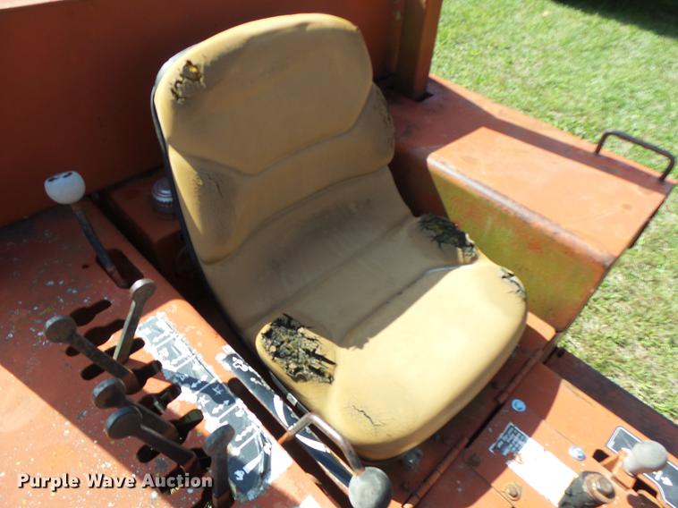 image for item DT9966 Ditch Witch 6510 cable plow