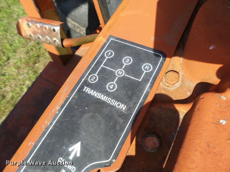 image for item DT9966 Ditch Witch 6510 cable plow