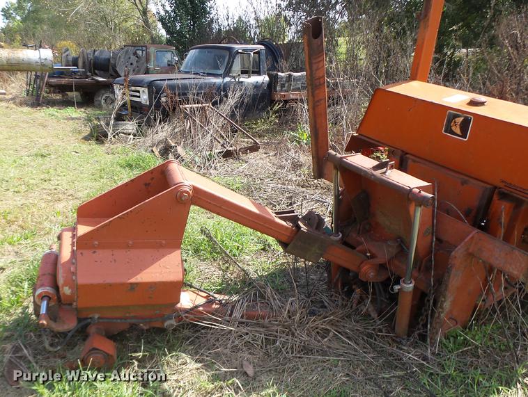 image for item DT9967 Ditch Witch 6510 cable plow