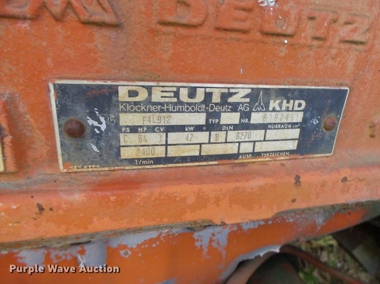 image for item DT9967 Ditch Witch 6510 cable plow