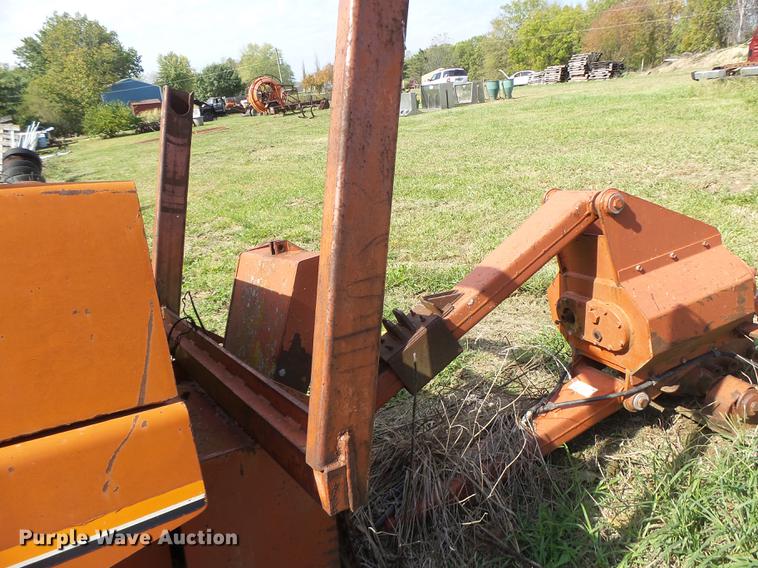 image for item DT9967 Ditch Witch 6510 cable plow