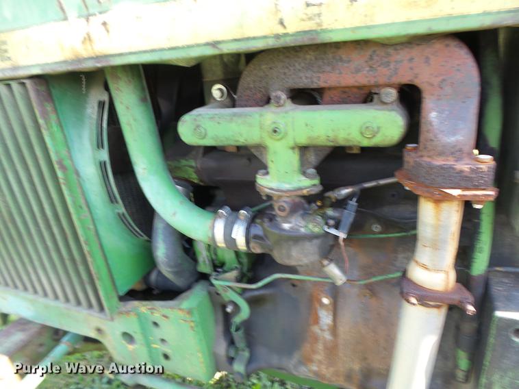 image for item DT9974 John Deere 1520 tractor