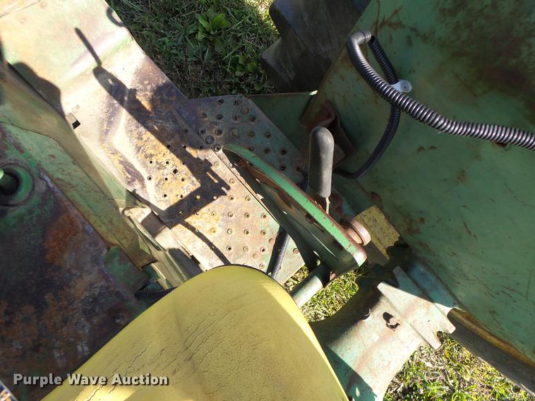 image for item DT9974 John Deere 1520 tractor