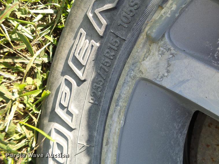 image for item DT9983 1995 Toyota Tacoma pickup truck