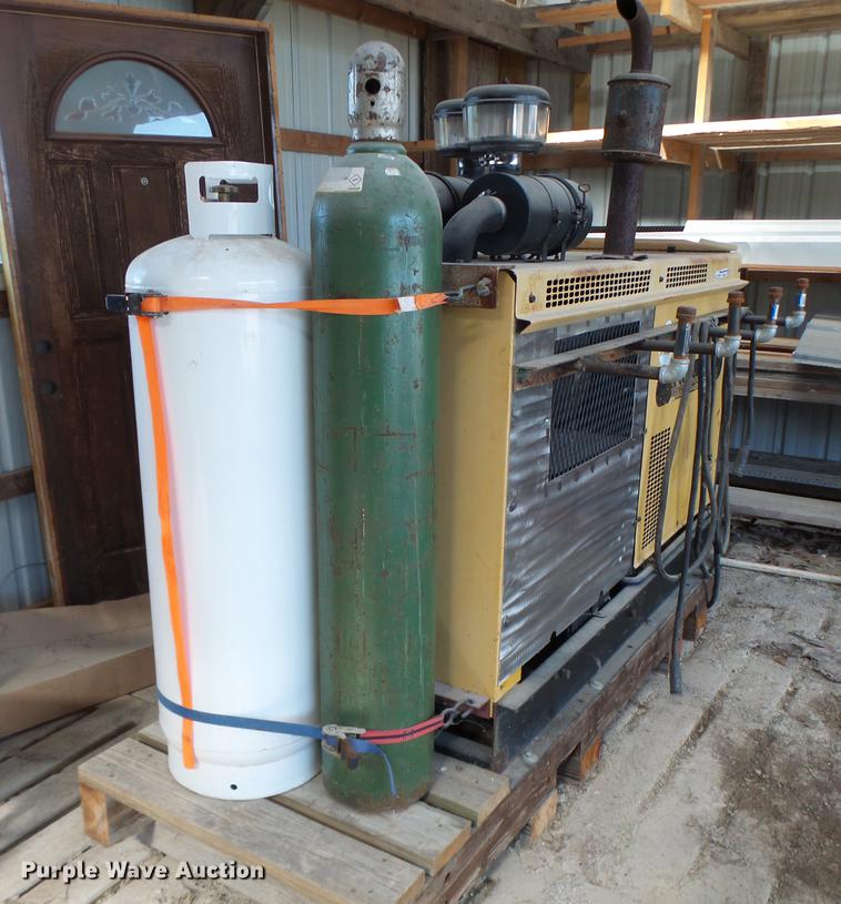 image for item DT9986 Miller Air Pak AC/DC welder/generator