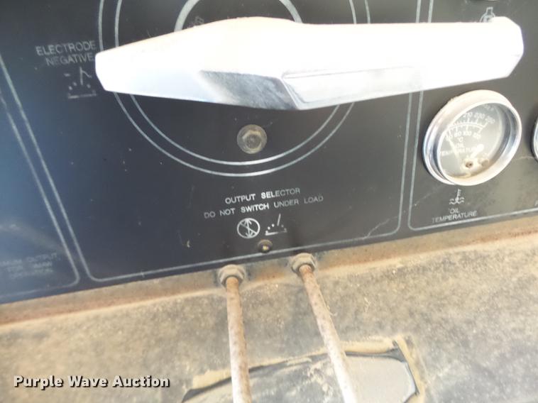 image for item DT9986 Miller Air Pak AC/DC welder/generator