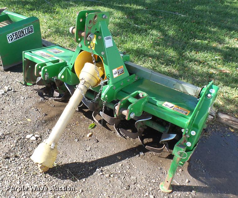 Frontier RT1160 tiller in Newton, KS Item DW9145 sold Purple Wave