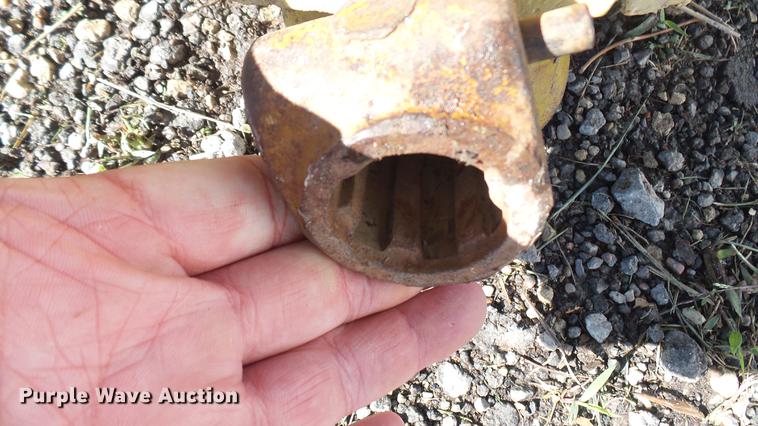 image for item DW9145 Frontier RT1160 tiller