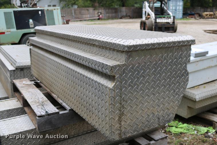 image for item DW9971 (3) toolboxes