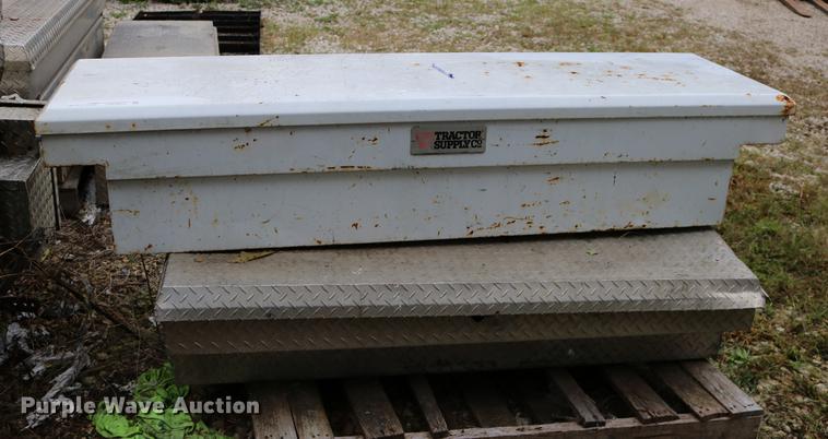 image for item DW9972 (3) toolboxes