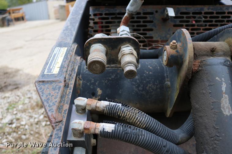 image for item DW9976 Toro Dingo 22306 compact utility loader