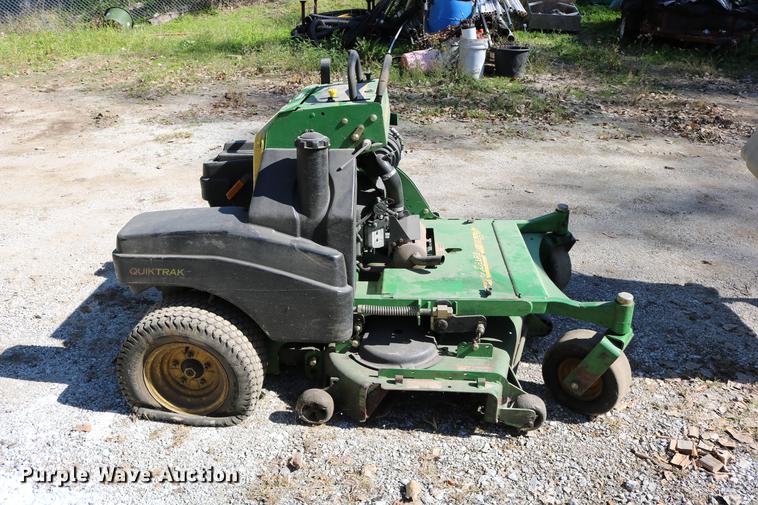 image for item DW9977 John Deere 657A lawn mower