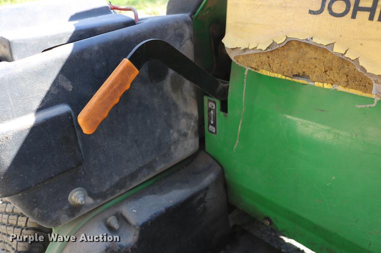 image for item DW9979 John Deere 657A lawn mower