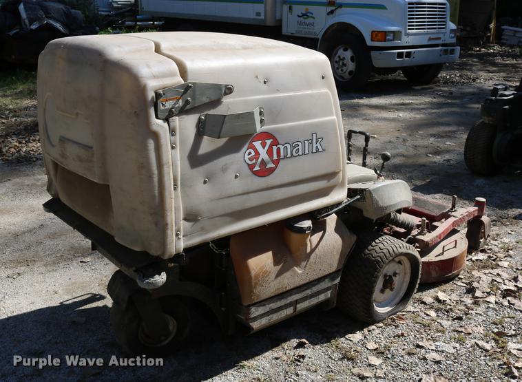 image for item DW9981 Ex Mark Navigator NAV20KC ZTR lawn mower