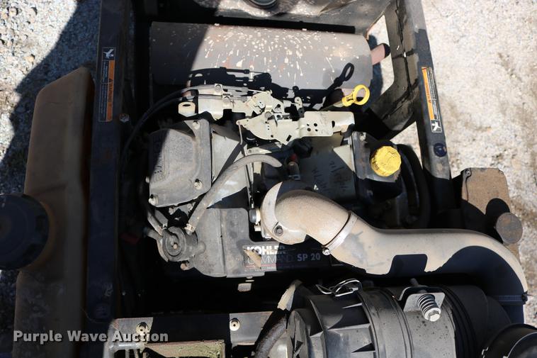 image for item DW9981 Ex Mark Navigator NAV20KC ZTR lawn mower