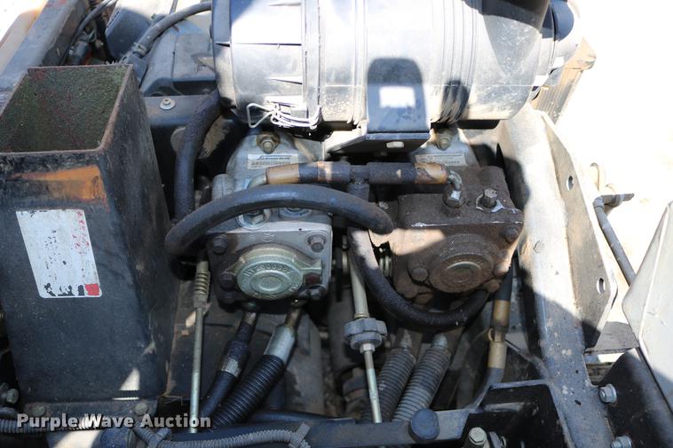 image for item DW9981 Ex Mark Navigator NAV20KC ZTR lawn mower