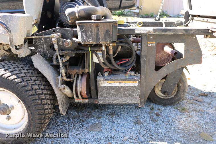 image for item DW9981 Ex Mark Navigator NAV20KC ZTR lawn mower