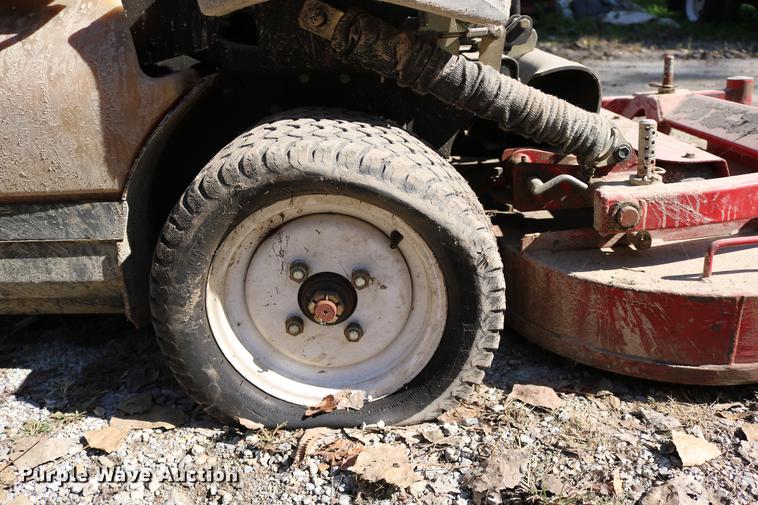 image for item DW9981 Ex Mark Navigator NAV20KC ZTR lawn mower