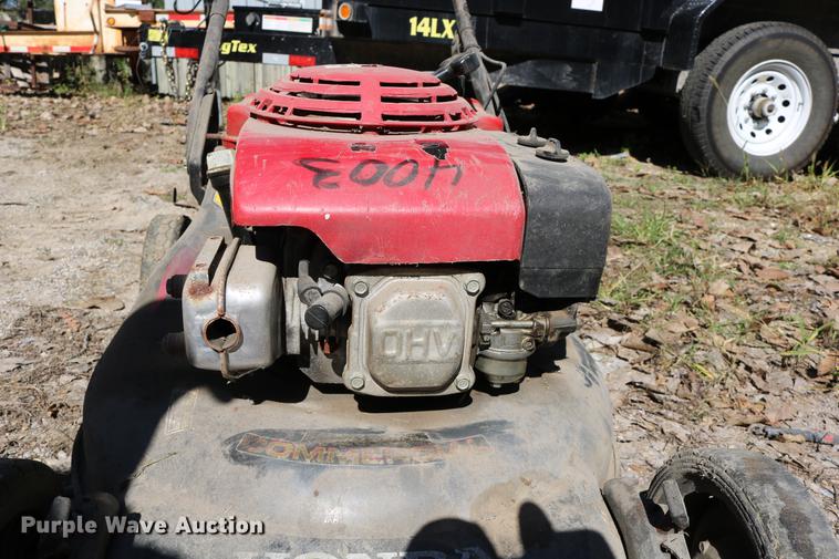 image for item DW9983 Honda push mower