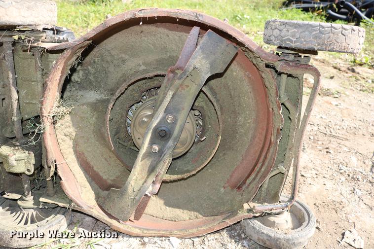 image for item DW9983 Honda push mower