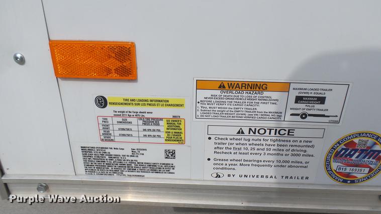 image for item EB9338 2016 Wells Cargo enclosed cargo trailer