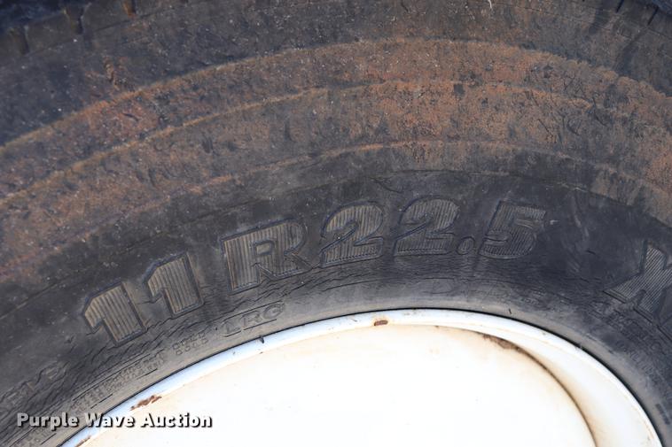 image for item ED9578 1996 International 4700 digger derrick truck