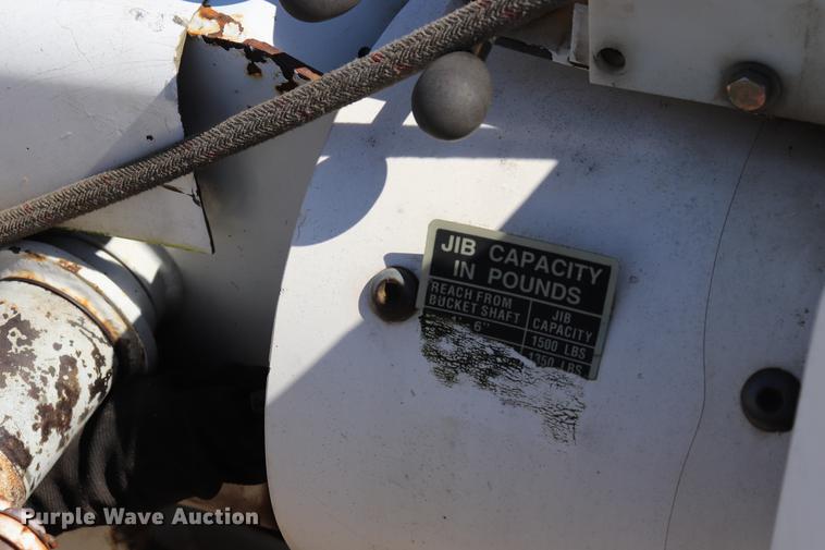 image for item ED9580 2001 International 4800 bucket truck