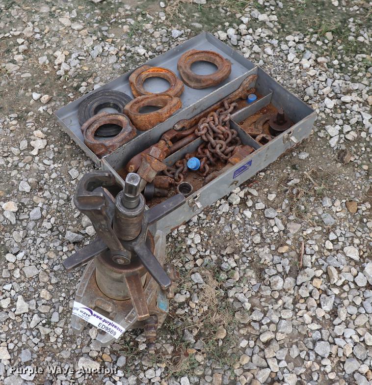 image for item ED9589 Mueller 101 direct tap machine