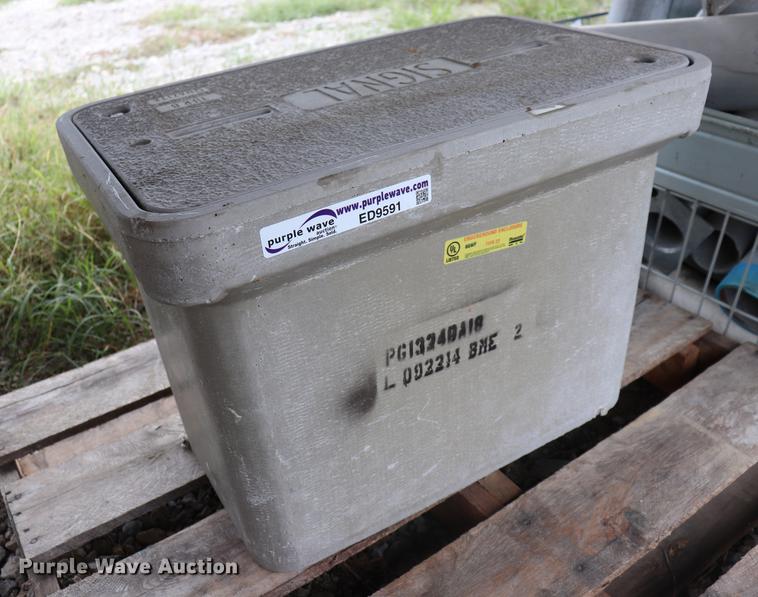 image for item ED9591 Underground concrete enclosure