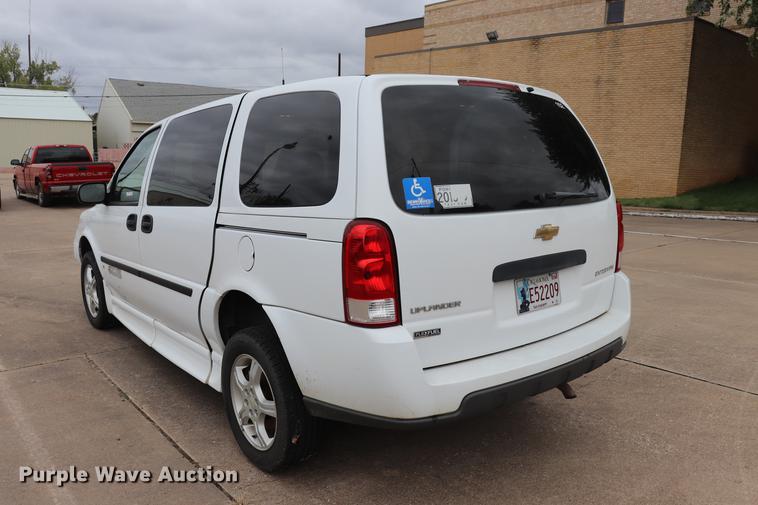 image for item ED9629 2008 Chevrolet Uplander handicap accessible van