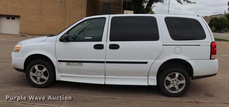 image for item ED9629 2008 Chevrolet Uplander handicap accessible van